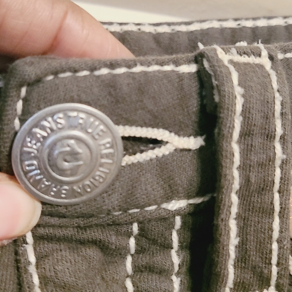 True Religion | Women's Low Rise Joey Big T Flared Gray/Green Jeans (Size 27) - Picture 3 of 14